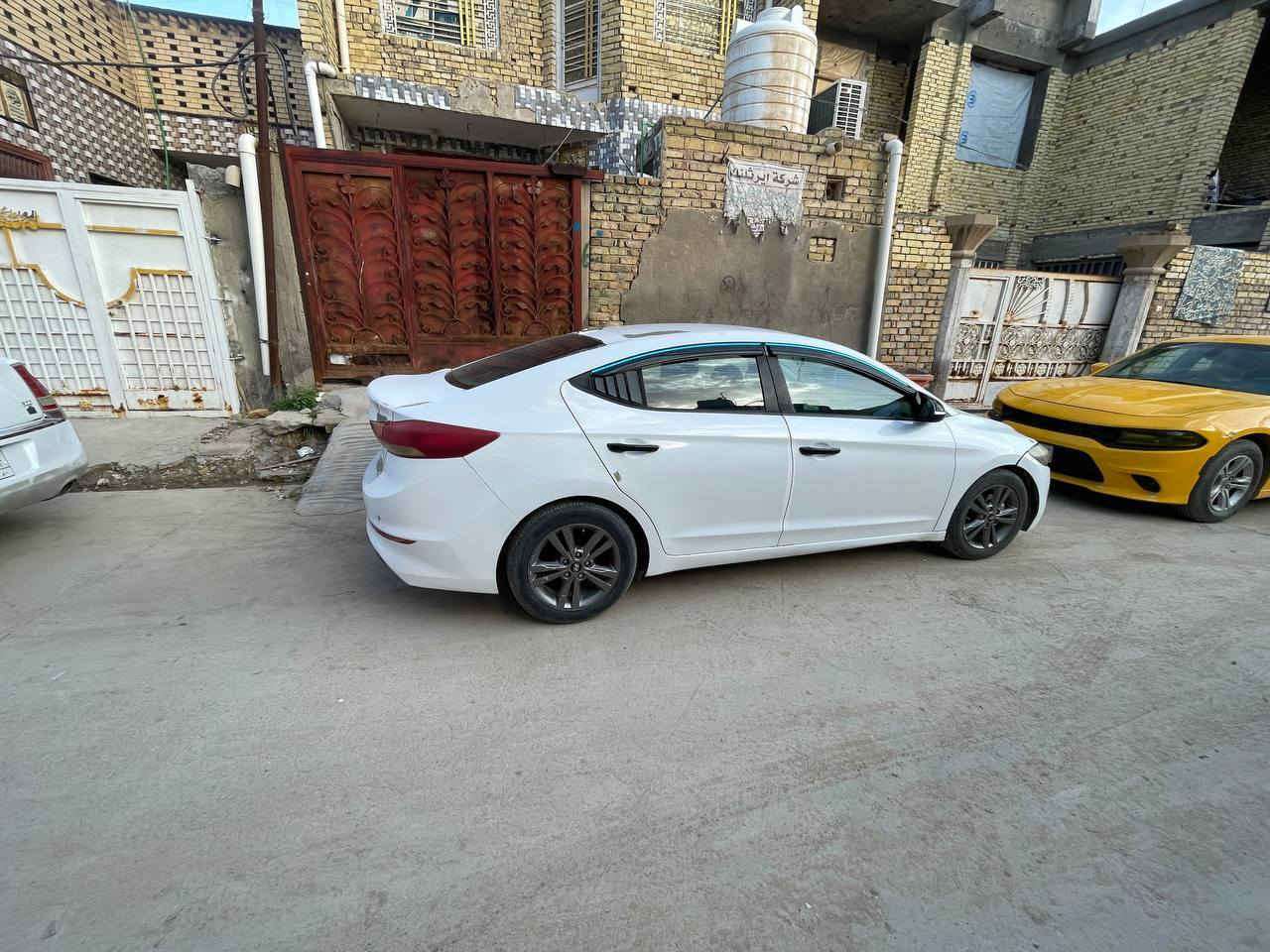 السلام عليكم،
النترا 2017 سونار موضح كدامك
محرك2000 دوش سيارة جاهزة من كل النواحي رقم ذي قار باسمي 
السعر120 وقابل للتفاوض
مكان شطرة
للاستفسار***********
***********
