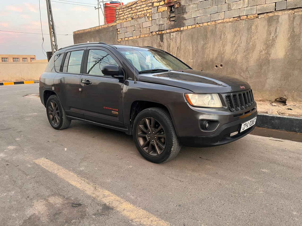 لبيع او لمراوس جيب كومباس 2016 سعر105قابل التفاوض وارد مريكي حادثه الجاملق امامي  ورش خفيف بالهلال مال جمالغ لخلفي  وكصه لقماره مو وضحات  بلمنشور والباقي مكفوله كفاله عامه من ضربه وصبق فول مواصفات  واحد على واحد فتحه سقف  تحمكات ستيرن دواخل جلد كشن   بعد رقم  ذي قار مداور ثاني يوم محرك وكير مكفولات محرك 2400تبريد ثلج حداديه جديده تخم تاير جديد الستفسار اكثر تصال *********** مكان سياره ناصريه سوق الشيوخ
