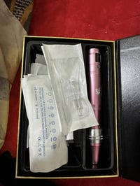 ديرمابن • جهاز تجميلي