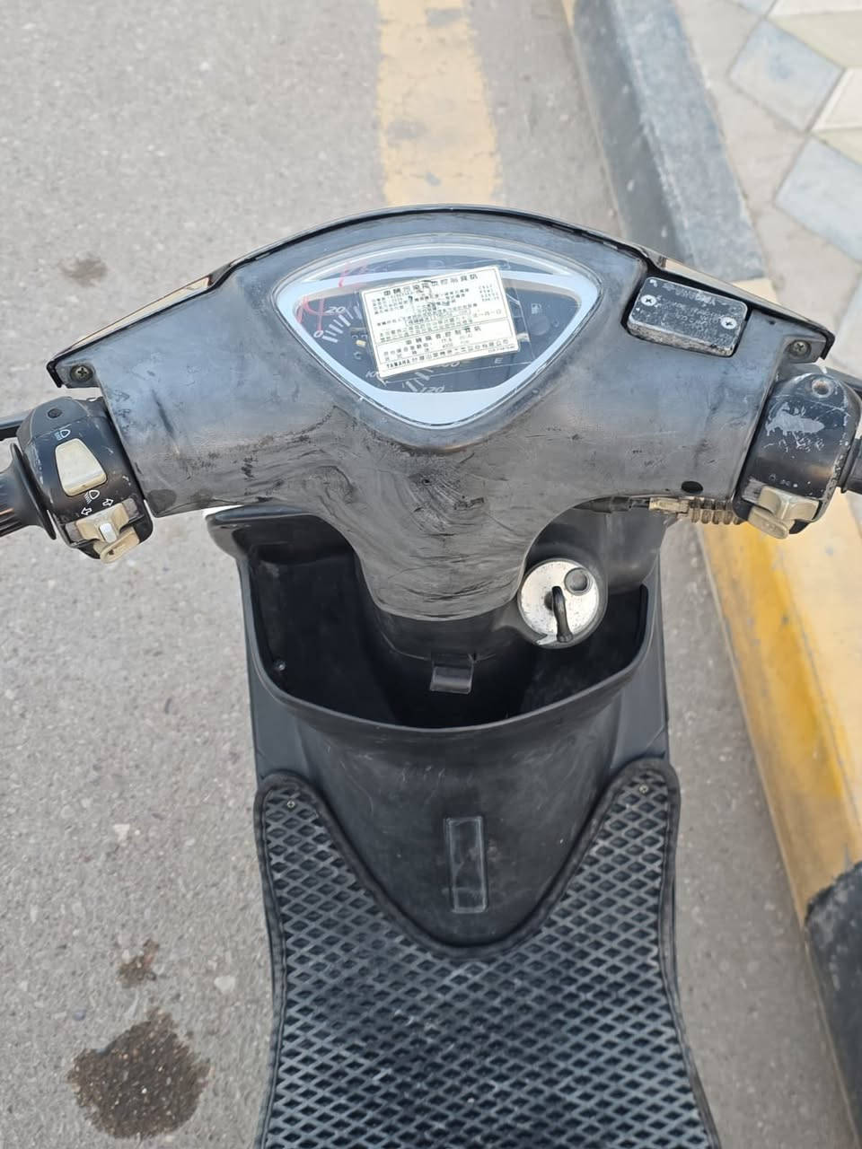 عدلة للبيع
السلام عليكم 

عدلة للبيع

محرك بالكارتون

دراجة شلعة معدل فوول

مكاني ميسان نهاية شارع بغداد قرب الأسواق المركزية

📞 ***********
