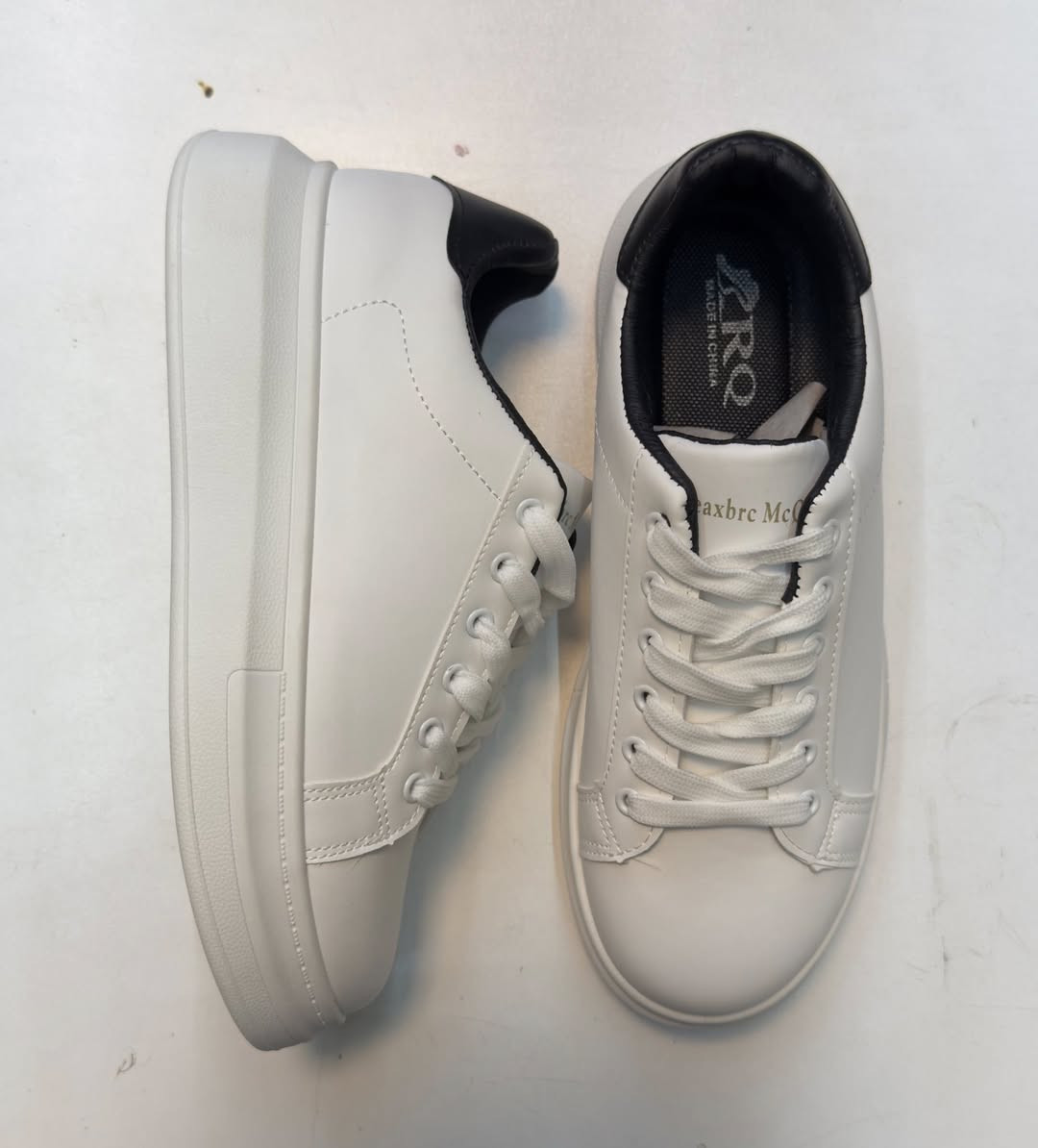 سلام عليكم احبتي اهالي مدينه بسمايه الكرام 🙋
كما عودناكم على كل ماهو جديد وحصري لدينا‼️
اليوم وصل الحذاء الرجالي ماستر كوالتي🆕
وبلالوان الجوكر اللي هو الابيض + الاسود 😻
طبي درجه اولى جلد بلكامل👟
ينلبس رسمي + كجول 🤵🏻 
قياسات 40-45  
يوجد توصيل اله كافه محافضات العراق🚚
يوجد توصيل داخل مجمع بسمايه الف دينار فقط🏛️
العنوان / بسمايه الشارع العام مقابيل بيت بيوتي مجمع الباشا للاحذيه


**إذا كنت صاحب هذا الإعلان وتريد حذفه لأي سبب، رجاءا أرسل رسالة إلى الدعم الفني**