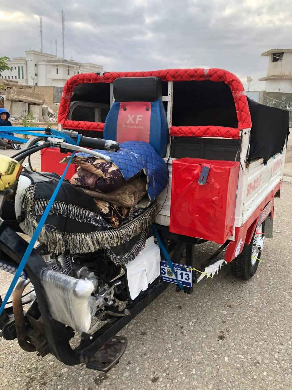 ستوته سعر 900#سلف هندر كهربائيات نشرات فول  تايرت تخم جديد موديل20منفيس كامل#***********
