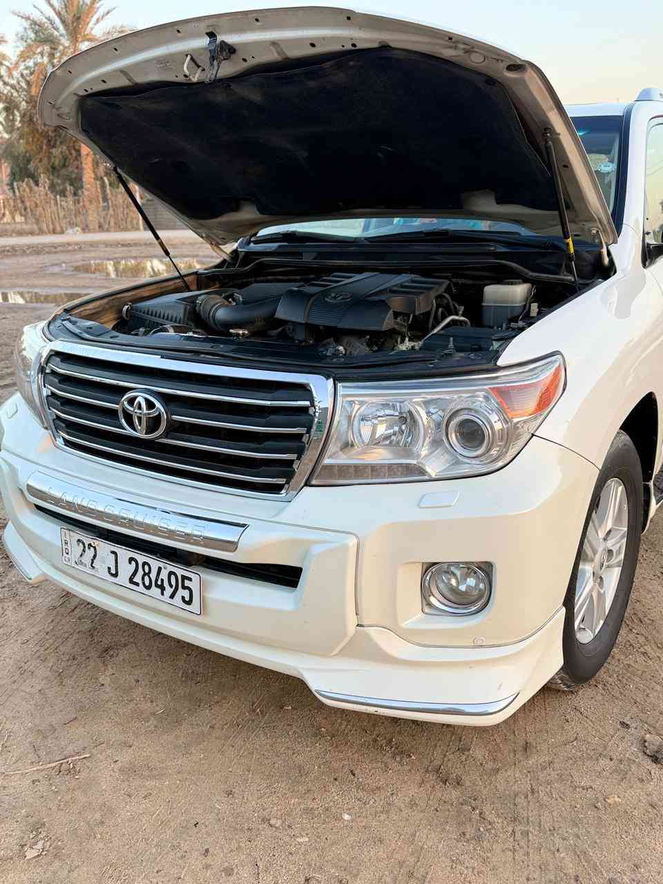 يالله السلام عليكم من رخصة الادمن لاندگروز 2014 السياره شركه جيهان خير من الله نضيفه كلش احلى من الصور موضحلك بصوره باب الصندوك بيه بارد بسيط بس السياره نضيفه السعر 385 وبيه مجال لشراي وال مو شراي ليتعبني ***********
