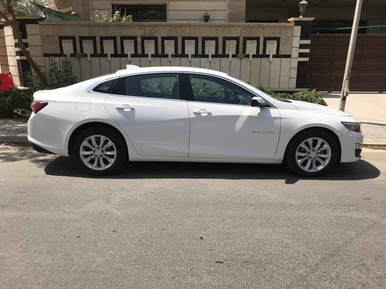 السلام عليكم
ماليبو ٢٠٢٠ Lt
رقم اربيل
تبريد قطعتين مناخ منفصل
ماشية ٥٠ الف ميل قابل للزيادة
حادثها موضح بالصور 
گير ومحرك وتبريد بحالة ممتازة 
صدر السيارة نظيف
تخم تايرات جديد
السعر 95

للتواصل
***********
د.علي
مكانها بغداد شارع فلسطين
