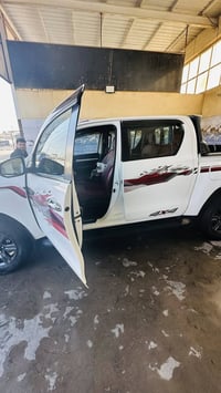 هيلوكس • ٢٠٢٢ • رقم اربيل