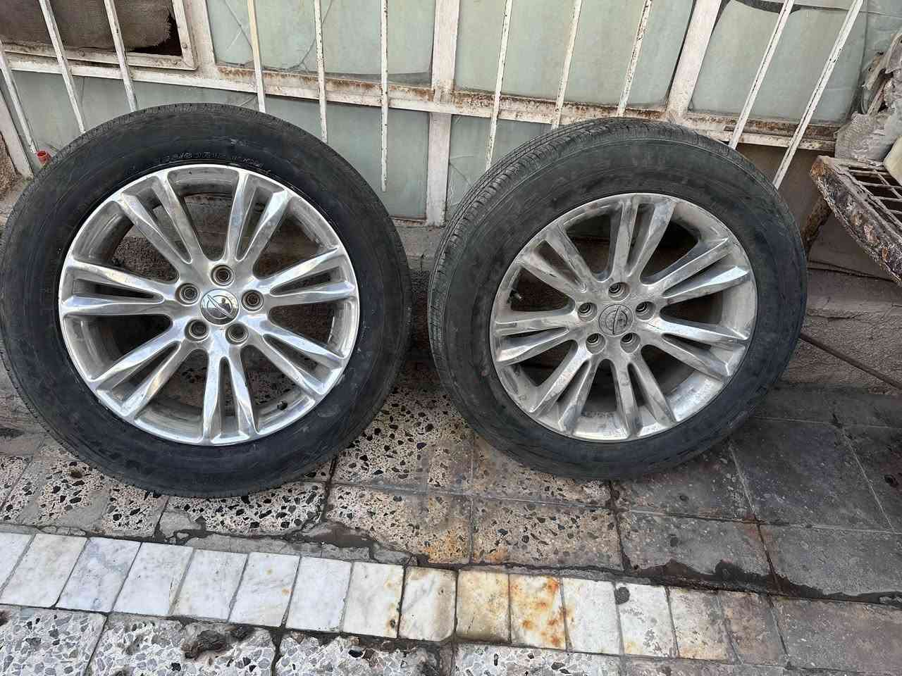 ويل مكسيكي اصلي ابو الختم  مكفول من العواج والتصليح عليه تخم تاير كوري نكسن جديد قبل اسبوعين مشدود والصور كدامكم 
مكاني اعظميه *********** 
السعر 800$ قفل
