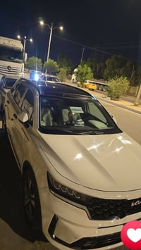 للبيع سورنتو 2023 ماشيه ٤٥ الف كيلو سياره مكفوله من صبغ وبارد وتبديل س...