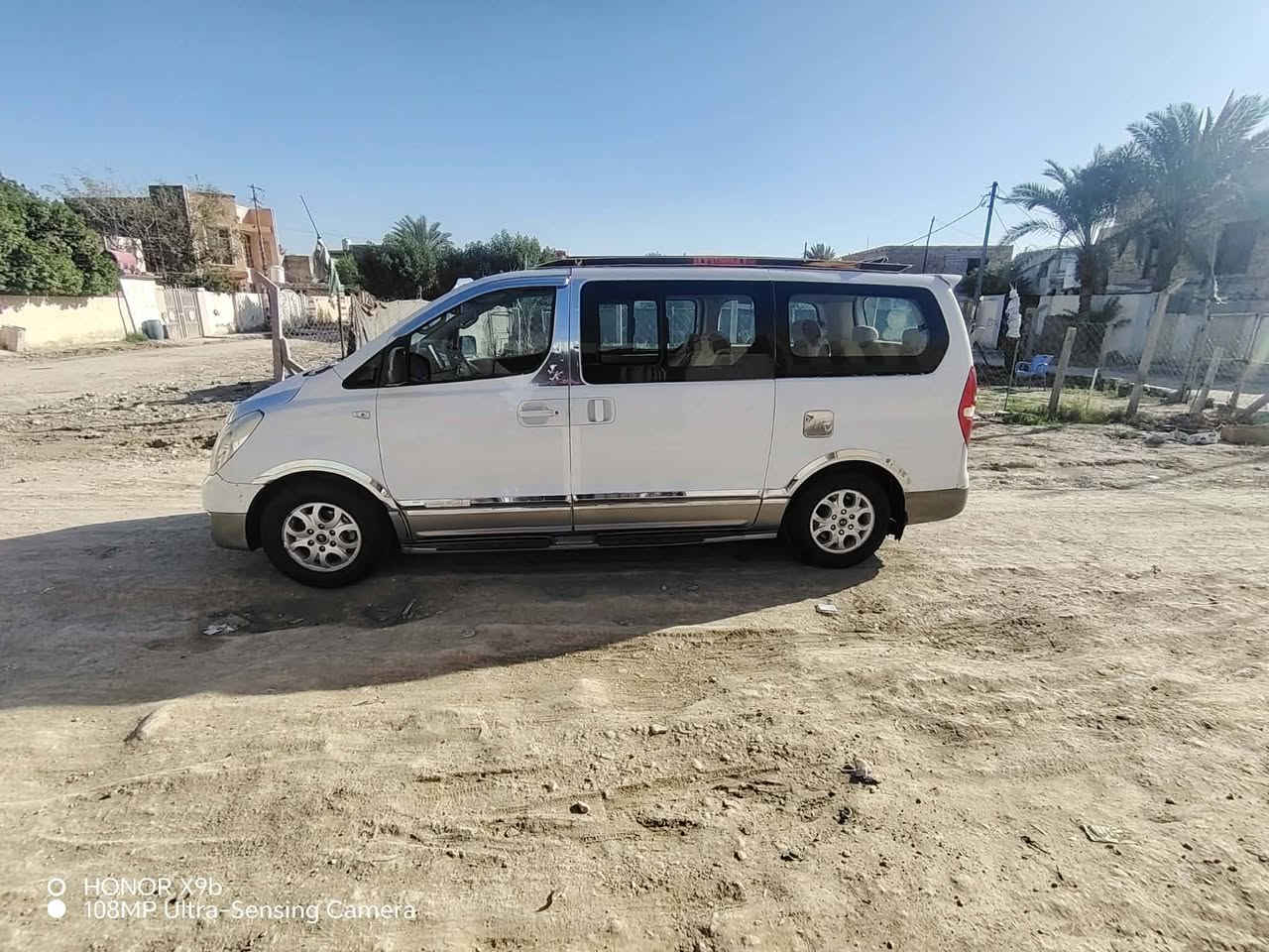 السلام عليكم ستاركس 2008 للبيع مفتوح محور مسكر مكفوله من الصبغ والتبديل رقم  بابل جديد مصفره هيئه وضريبه السياره خير من الله السعر 145  وبيه مجال للشراي  مكانه بابل الحمزه الغربي
وخطه حله / المدحتيه  ؟؟؟
للستفسار ***********
