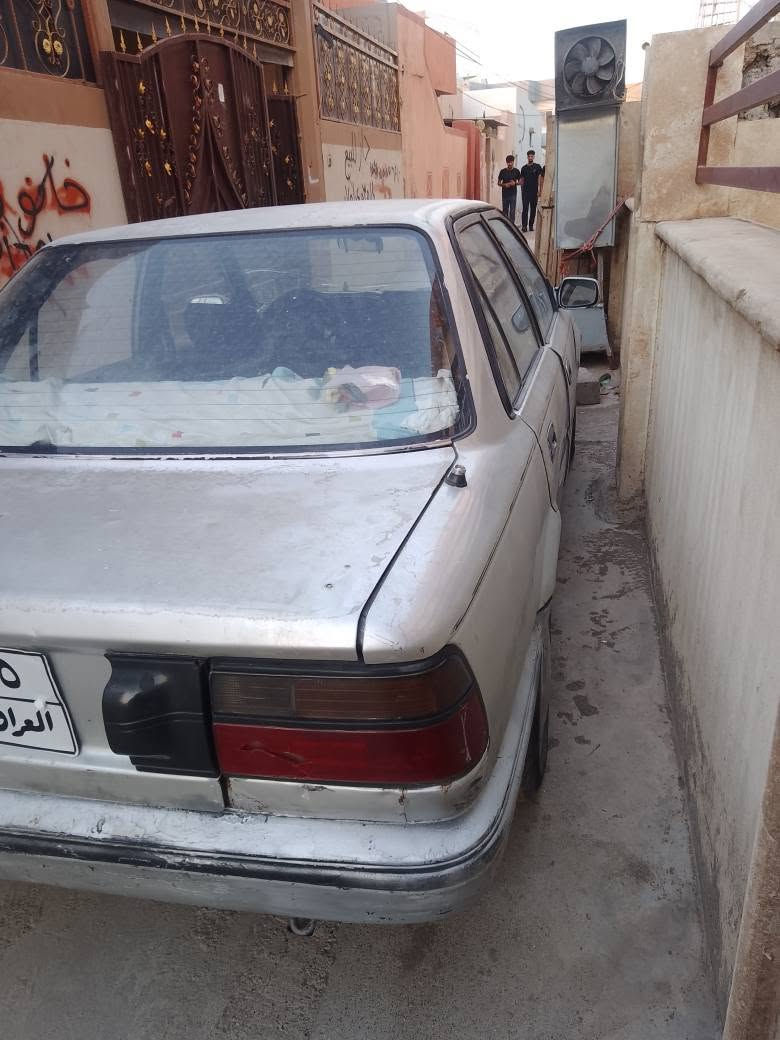 تويوتا كورلا موديل 1990
السعر (16) ورقة 
كير عادي 
رقم اربيل سنوية اصلية شرط تحويل 
كير و محرك شرط تراي من كركوك للبصرة
كهربائيات شغالة 
مكان سيارة / كركوك رحيم اوا يم ترافك لايت رحيم اوا
***********
*********** كركوك, العراق
