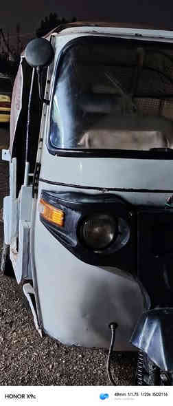 السلام عليكم
تكتك للبيع
الموديل/2018
مع الاوراق 
السعر/مليونين 
العنوان/الكوت واسط
الرقم/***********
