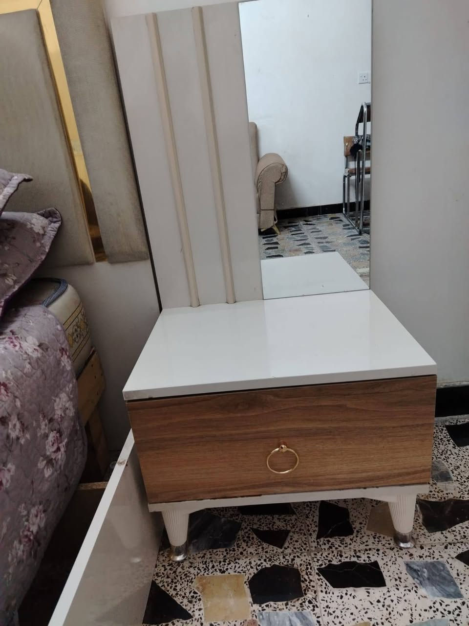 غرفه نوم تركيه البيع رقم هاتف ***********
