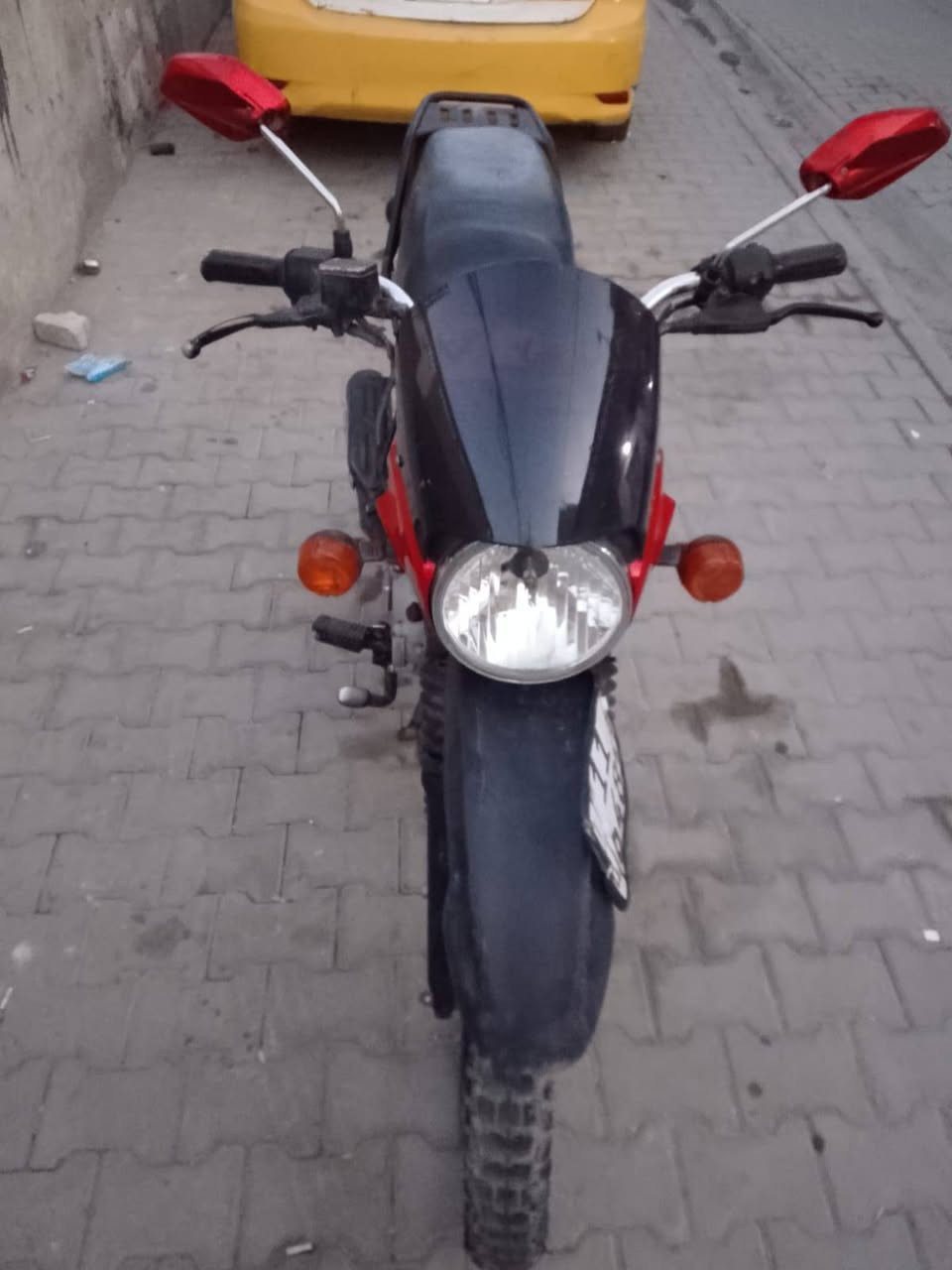 سلام عليكم
دراجة بوكسر للبيع مرقم 
موديل 2020
دراجه كامله مكمله تحويل ثاني يوم 
مكفوله كفالة عامه 
مكاني بغداد حي العامل 
السعر1950وبيها مجال 
الرقم ***********
الموشراي اعبرالمنشور لتعبني
