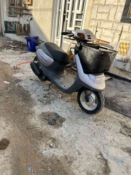 دراجه منغولي مديل ٢٠٠٣ مكينه وكير خير من الله كهربيات كله شغاله لايت اشاير كله شغاله سلف فقط باتري الشعر ٣٥٠ وبيه مجال ‭٠٧٨٥ ٦٢٥ ٢٧٨٢‬
