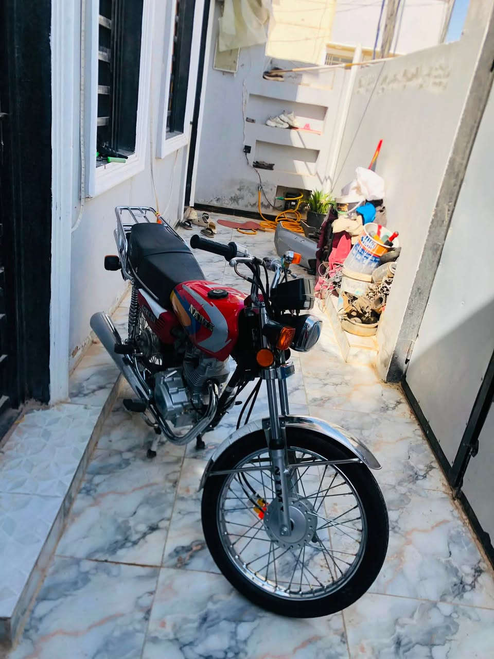 سلام عليكم نامه متياز موديل ٢٠٢٤ طالعه بنهايه ال٢٠٢٥ سكنر دراجه حلوه ونضيفه كلشي ماعايزهه سعر ٦٣٠ وبيهه مجال ***********

