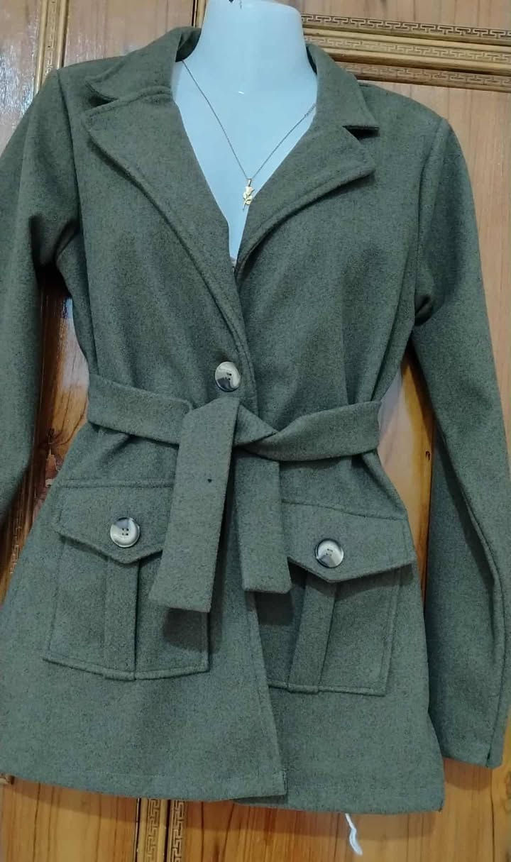 عندي ستر للبيع قياسهم 38و40


**إذا كنت صاحب هذا الإعلان وتريد حذفه لأي سبب، رجاءا أرسل رسالة إلى الدعم الفني**