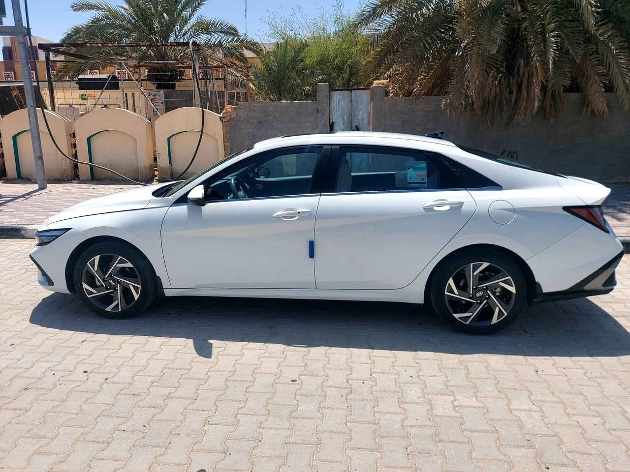 سلام عليكم
النترا 24 خليجي
محرك 2000
فتحة سقف
بصمة تشغيل
تشغيل عن بعد
كاميرا وحساسات امامية وخلفية
رقم بغداد بأسمي تحويل مباشر
ماشية 30 الف
مكفولة السيارة عدا الرصعة بالباب خلف السائق الموضحة بالصورة
السعر 190
مكان السيارة بالنجف
للتواصل ***********
