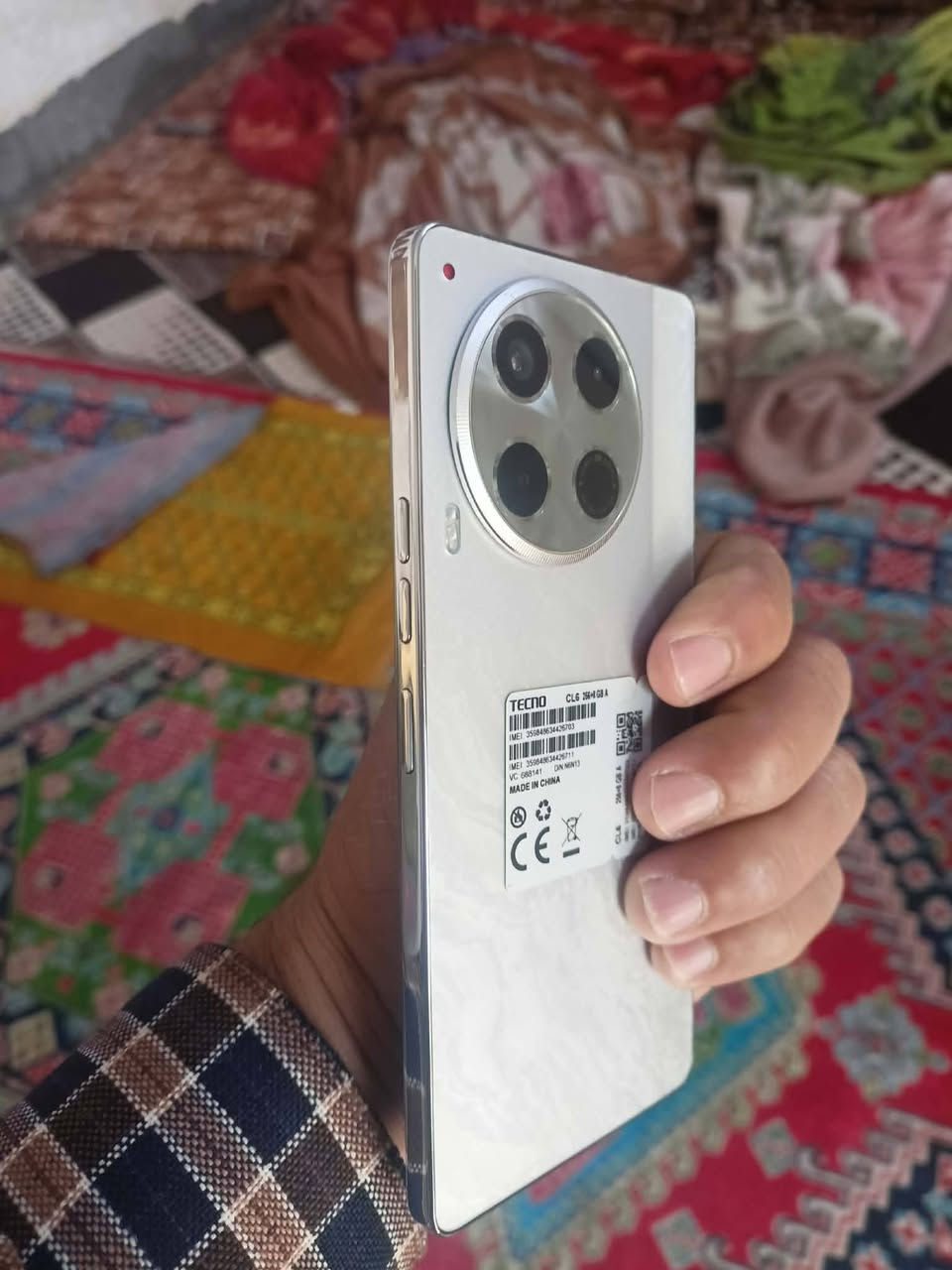 السلام عليكم جهاز لبيع تكنوكومان 30 السعر ٢٠٠ موصفاته موضح بفيديو جهاز نضافته ١٠٠ بلميه غراض ما وياه لاستفسار علا هاذ رقم ***********
