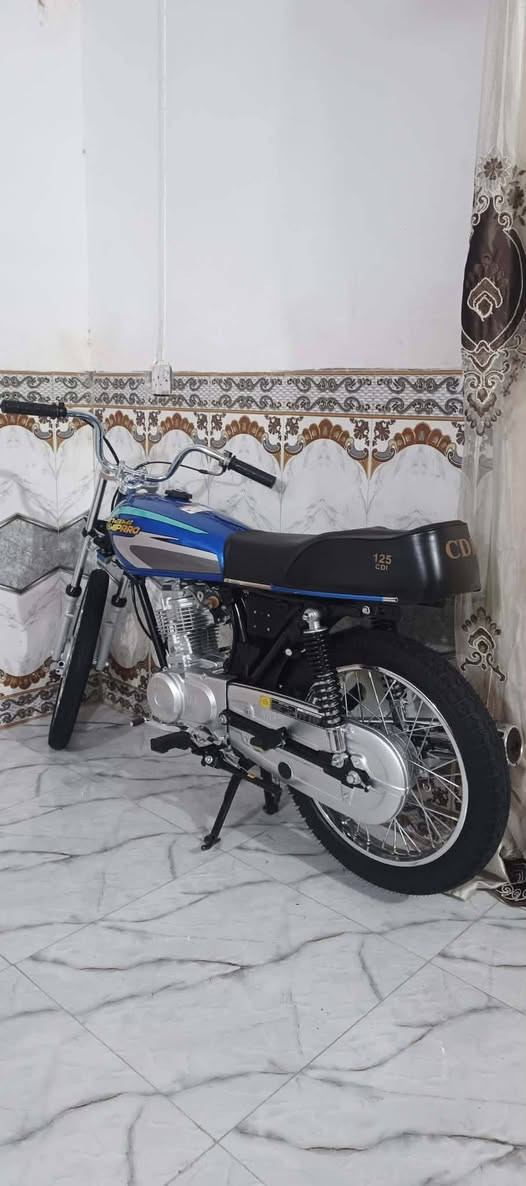 السلام عليكم دراجه نامه شلامجه حربي دراجه خير من الله نضيفه بمعنه الكلمه برغي ما مفتوح بيه وما ناقصه شي ما ذب عليه ربع تجي وتكلب وشوف مكاني كربلاء حي العامل الشراي يجي خاص وبي خير ويدلل هاذه رقمي***********

