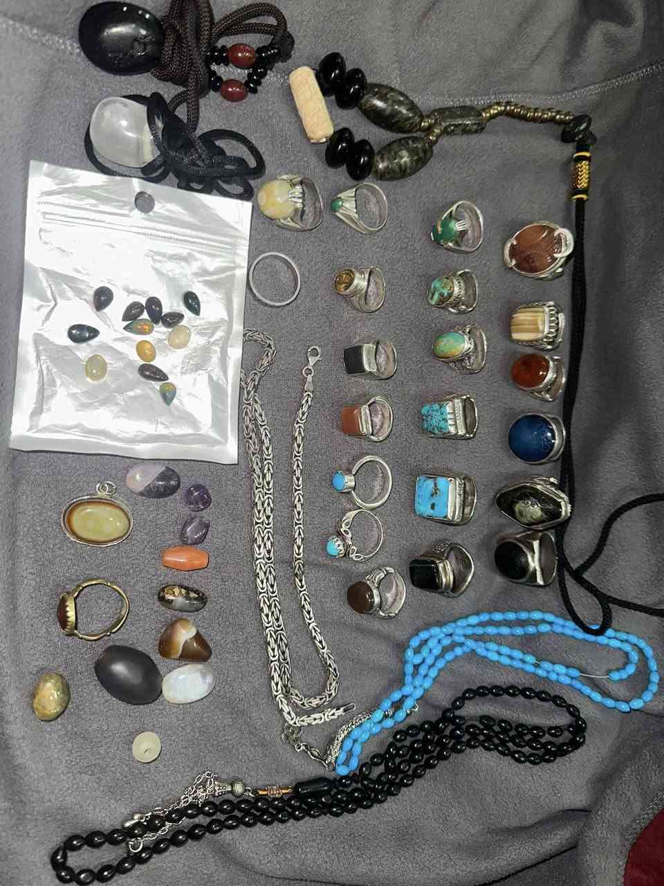 كل قطعه وسعره


**إذا كنت صاحب هذا الإعلان وتريد حذفه لأي سبب، رجاءا أرسل رسالة إلى الدعم الفني**