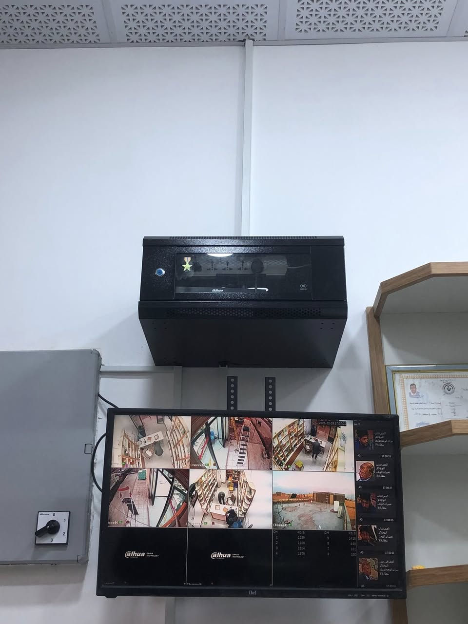 جانب من اعمالنا في الرفاعي العيادة البيطرية د جبار
***********
فني مختص في جميع انواع الكاميرات تنصيب وصيانة جميع اعطال الكاميرات المراقبة الانالوك والـ ip
حافظ على املاكك  مع امان متطور ✅
ذي قار _الناصرية _قضاء الرفاعي 
العمل في جميع انحاء ذي قار

 #دهوا #نضام #امان #دهوا #
