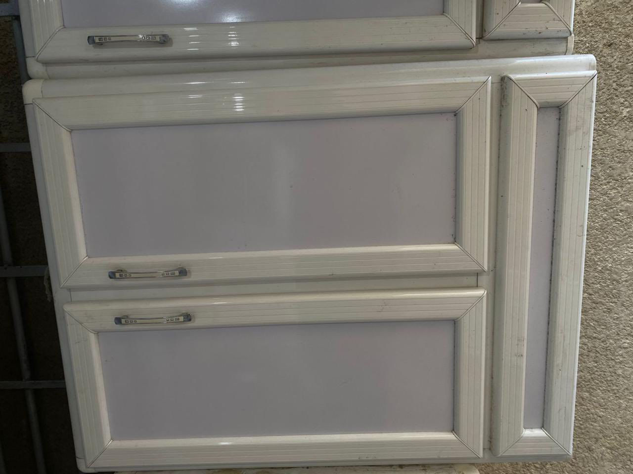 كاونتر استعمال بسيط وكم يوم بس وجديد وتفصال ونظيف سعره 850 المكان حي العامل


**إذا كنت صاحب هذا الإعلان وتريد حذفه لأي سبب، رجاءا أرسل رسالة إلى الدعم الفني**