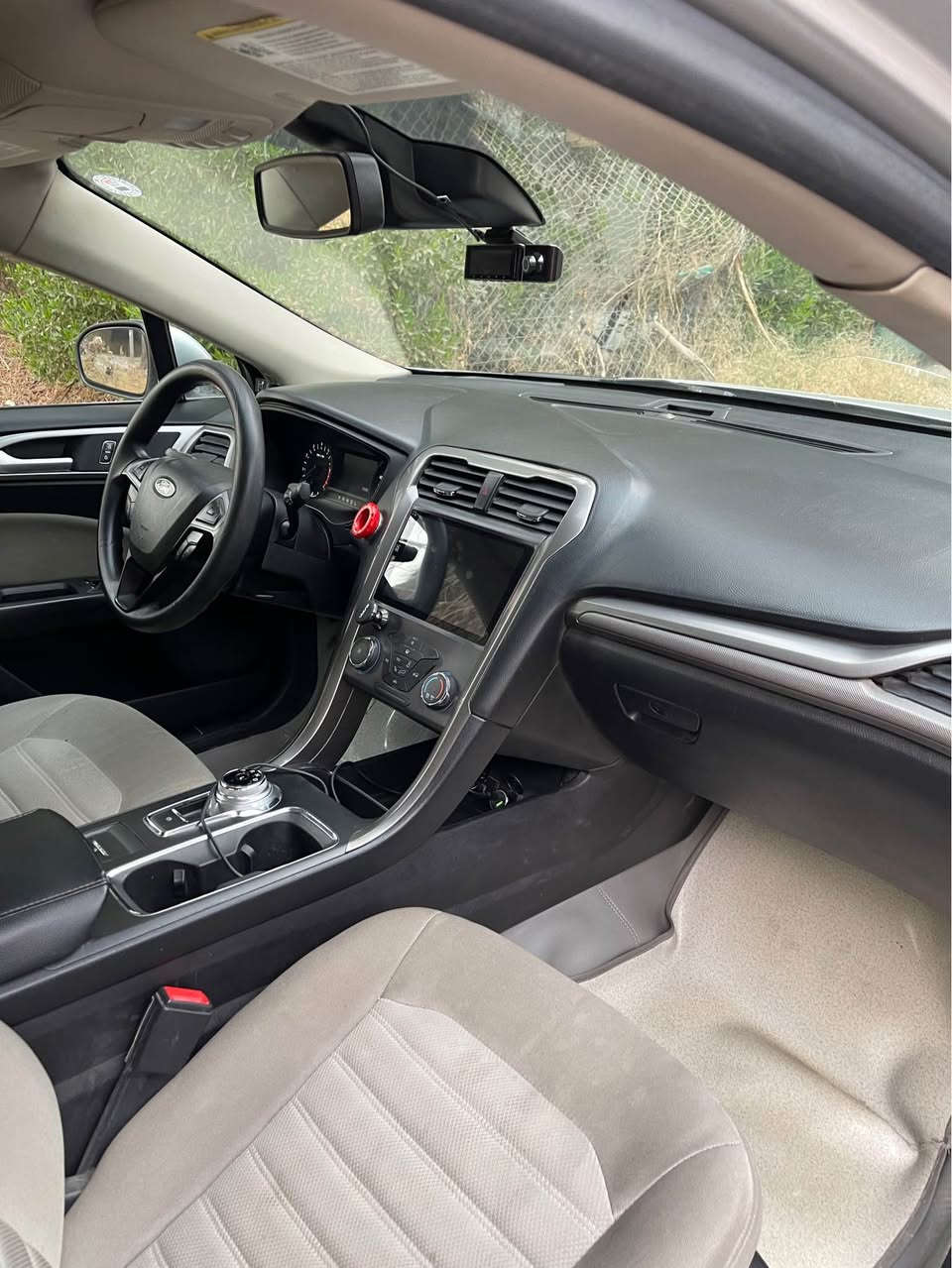 فورد فيوجن 2019 محرك 2500 

تنفس طبيعي سيارة جديدة جدا

حادثها سطحي بدون دواخل بنيد وجاملغ جهة السكن
ضايفلها منظومة غاز LPG ببغداد وبعدها تحت الضمان
سيارة كير محرك والبدي كله بشرط 
ومكفول سيارة متصرف عليها ربع دينار
(تخم تاير جديد دهن كير ومحرك جديد) 

(سستم صوت ضايفلها 6 سماعات مع دمامات خلفية)
(لايتات ناصي وعالي led)
(داش كام ماركة ازدووم الاصلي... 
تصوير امامي مع مقصورة
 القيادة هدية مع السيارة) 
رادار امامي جانبي السيارة صفر مسج
بأسمي رقم دهوك
سعر ١٣٣
*********** بغداد, العراق
