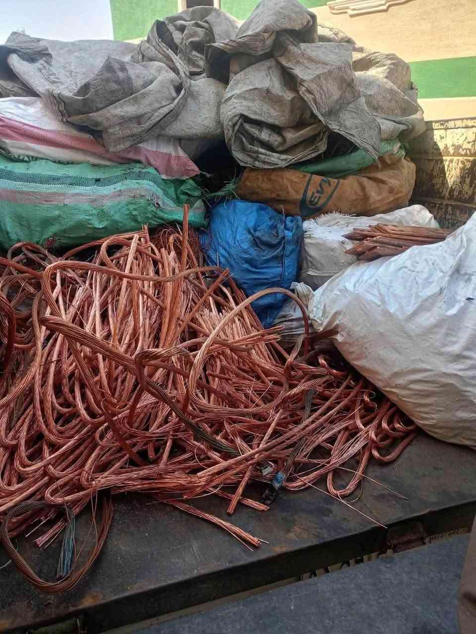 سلام عليكم نشتري جميع نحاس والبراص والفنادق والشروات الكبيره ونشتري جميع السبالت والمكيفات بأسعار تنافسيه وخياليه اعلى سعر انطيك مكاني بغداد وطراف بغداد شعندك نشتري بأفضل الأسعار الخياليه  انتصل عل الارقام وبيك خير وتدلل توصيل علينه نجيك لباب بيتك 🔥🚚رقمي ***********

‭🚚🔥***********‬
