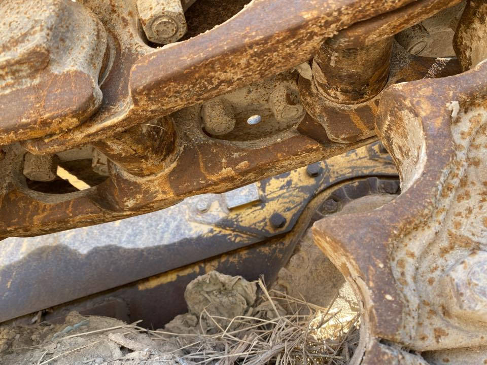 زنجيل بلدوزر كوماتسو 65 اصلي
الهاتف/ ***********
