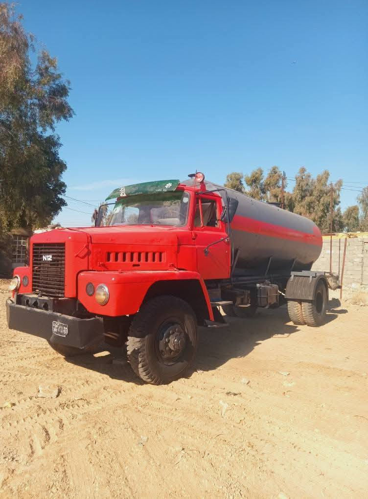 للبيع دنكر ميسيبوشي موديل ١٩٩١ للأستفسار***********
