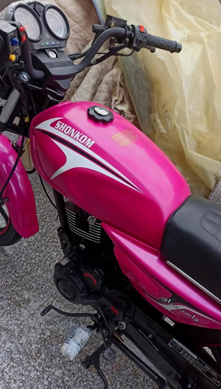 قبل اسبوع طالعه من وكيل بعدهي سحك الدراجه زيرو
للبيع او مراوس 
شاينك لون مميز 🩷باب اول موديل 25 ✨🛑 كشن طبي دشبول الكتروني🧭 شكل المرغوب .
اوراق كاملة.. ولايت زنون ✨ وترتيب
وشرط احلى من الصور
#مكاني_بابل_الحمزة_الغربي.   ***********
والي عنده مراوس عادي نتراوس
