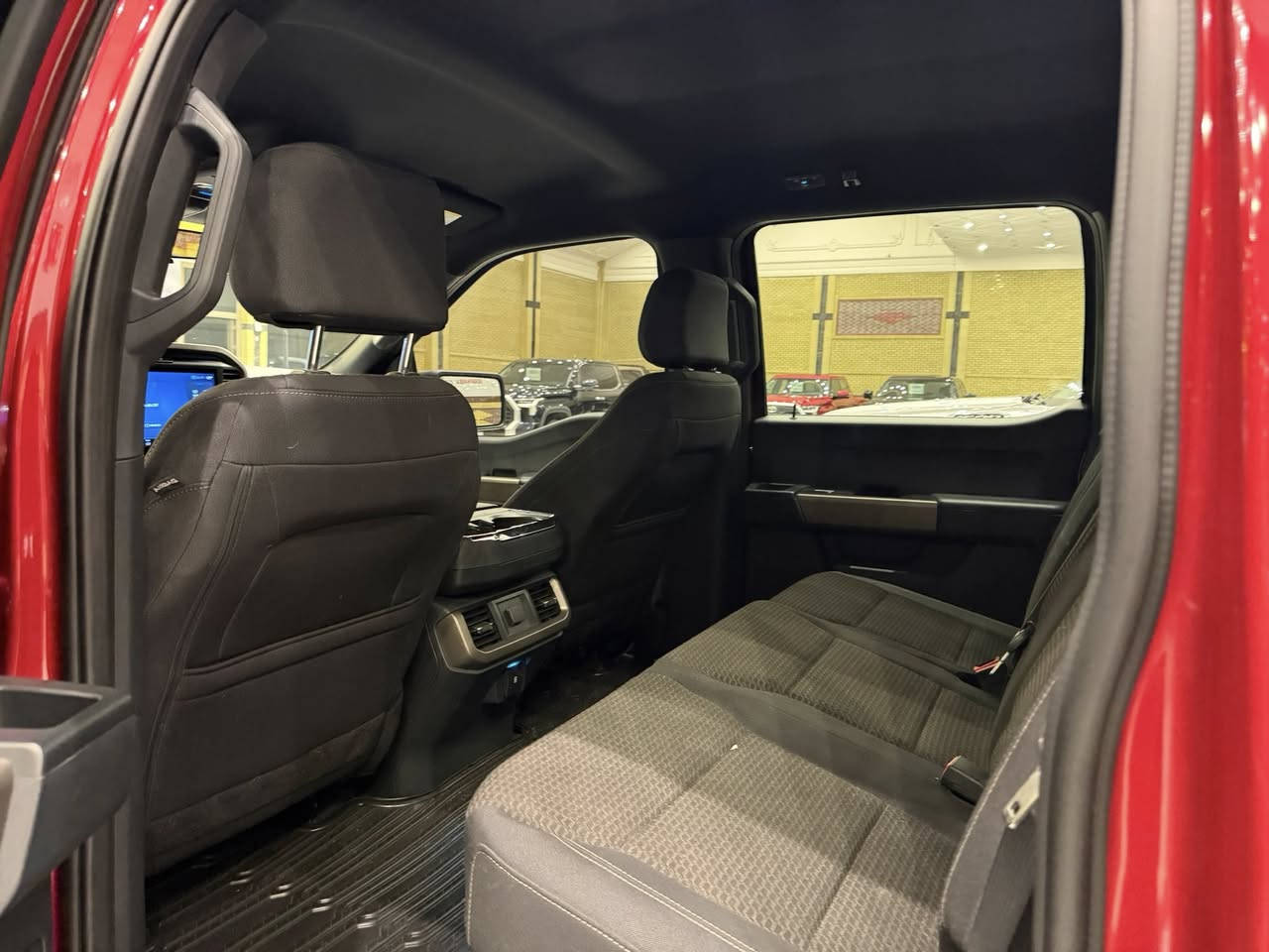 MARHABA CARS ERBIL
——————————
BRAND : FORD F150
CLASS : STX
ENGINE : V6 - 2.7T - 4x4
STATUE : 1 PART PAINT ١ قطعة صبغ
YEAR : 2025
PRICE : 33,500 $ 
COUNTER : 10,000 MILE
IMPORTING : وارد كندى
ADRESS : Erbil , أربيل شارع ١٠٠م صف دائرة گمرگ
FOR IFORMATION CALL US :
MARHABA CARS 
 📞 : ***********
