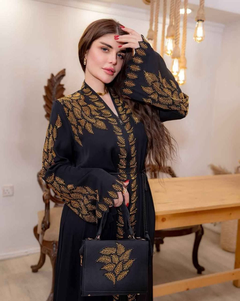 👇👇بسم الله توكلنا على الله  👇👇

👌👌ومازال لدينا إبداع لم يصل إليه أحد 👇

#أحدث صيحات الموضة العالمية🥰

💫جديدنـا عباية خليجية🦋 

🪄الشغل ستراس الاصلي 💯
✨الأقماش حرير أمارتي 💯
🎗️مڪون من 5️⃣ قطع
⤶العباية
⤶شال
⤶احزام
⤶بنطرون
⤶حقيبة 👜 

🎗️قياساتـه :- من وزن 60 الى وزن 110
🎨🎨 الألوان :-
←أسود سادة
←أسود فضي
←أسود ذهبي
توصيل لجميع المحافظات العراق بغداد, العراق


**إذا كنت صاحب هذا الإعلان وتريد حذفه لأي سبب، رجاءا أرسل رسالة إلى الدعم الفني**