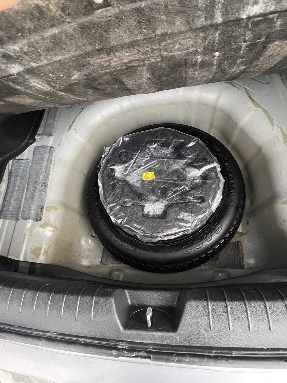 سلام عليكم. سوناته 2015 ماشيه 95الف مكينه ما مفتوحه 2400 ولا كلوب مشتغل بل دشبول 
مواصفات شاشه كامره كشنات كهرباء تدفئ كشنات وضعيات قياده تلاثه  سياره نضيفه مال بيت ما مشتغله تكسي
صور امريكا بل منشور  والفحص مرفق هم (باسمي تحويل مباشر )
السعر 122 وبيه مجال
مكاني ناصريه مركز
***********
