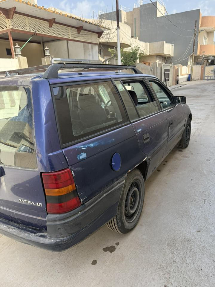 استره استيشن للبيع موديل94بسعر 35ورقه وبي مجال للستفسار ***********
