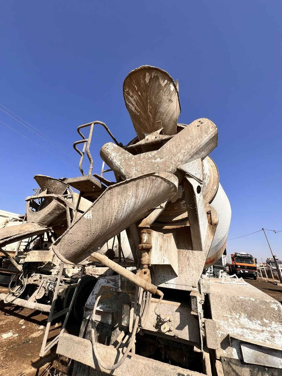 للبيع/ المكان واسط النعمانية قرب الجسر معرض الحاج علاء صچم لل استفسار /***********/***********
