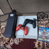 بلي فور • للبيع