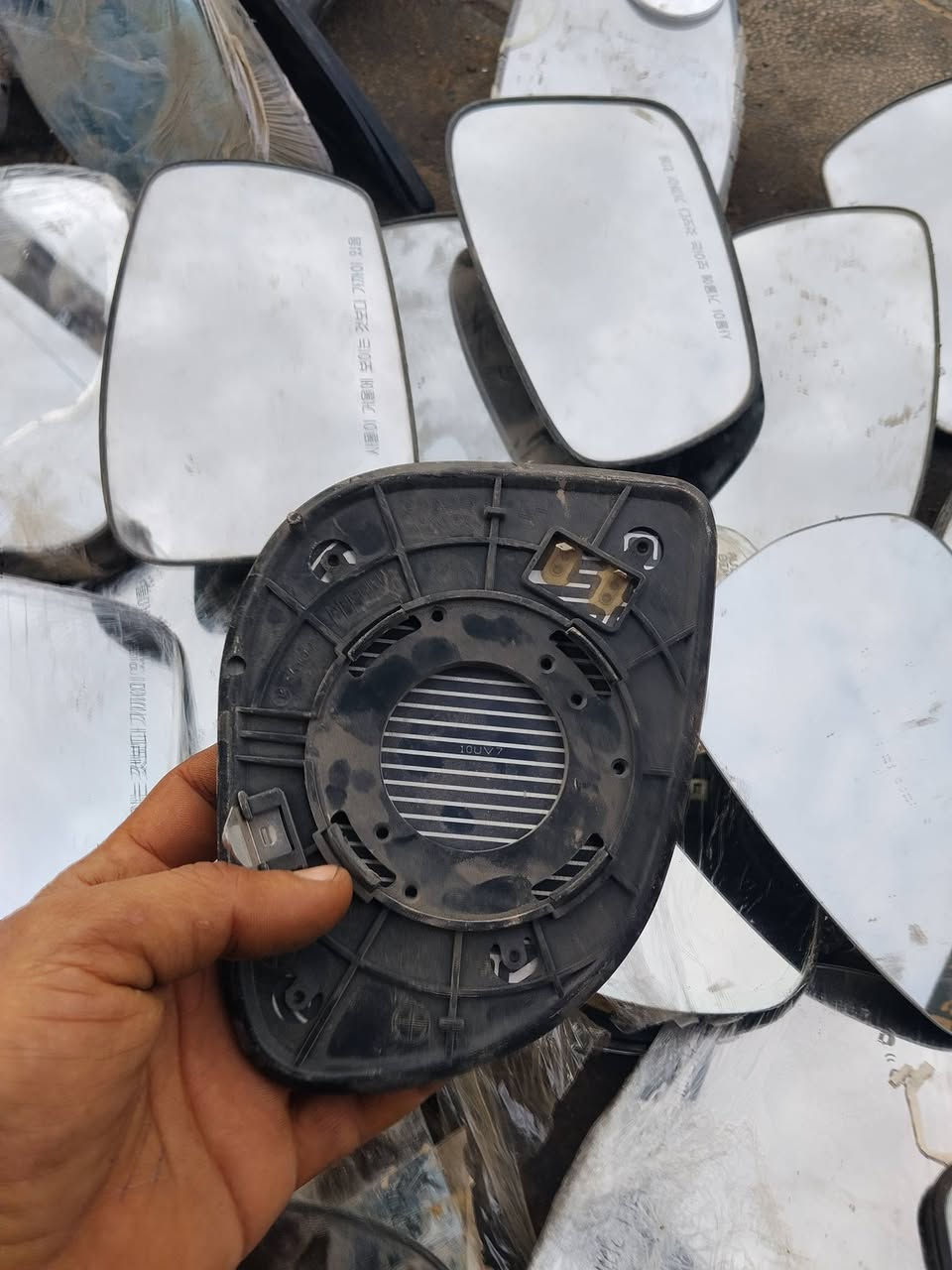 جام مري.   جمله جمله جمله. القطعه ب 7 شلعه 
كوري. سوناتا. وبتيمه 2012. 2013 
فورتي 2019. يعني مشكل.  بس كلهن سيارتنه الي بسوك. حاويه. تفصيخ وكلهن نظاف ملكطات.    ام رادر.  البلادي شرط.     اخواني مابيع واحده شرط كلهن. *********** يوجد توصيل
