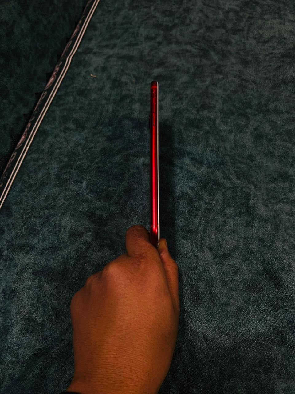 سلام عليكم ايفون 8 بلاس لون احمر تلفون ذاكره 64 مبدل شاشه فقط بطاريه 86 تلفون جديد عنوان بغداد الجديده *********** متواجد خاص مراوس موجود
