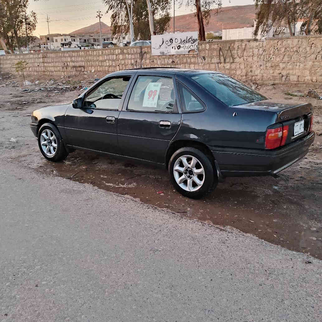 *********** ئۆپڵ ڤیکتڕا ئاڕم پلاستیک بە شە رت مۆدل 1991  مە کینە هە ژدیە گێڕومە کینە بە شە رت بڕاوە نیە خایسی نیە دە‌می پێوە نیە بە شە رت کارە بای جاهیزە بۆجوانی کورە کراوە تە وە چوار تایە ویلی بیکاشۆی لە ژێرە زۆر پاکە ماڵی دۆستە گە رمشتە ری تێل بکە لە سە ردایە خوار بازڕ هە رزانە *********** هە موگیانی لە سە ربیلادە السليمانية, العراق
