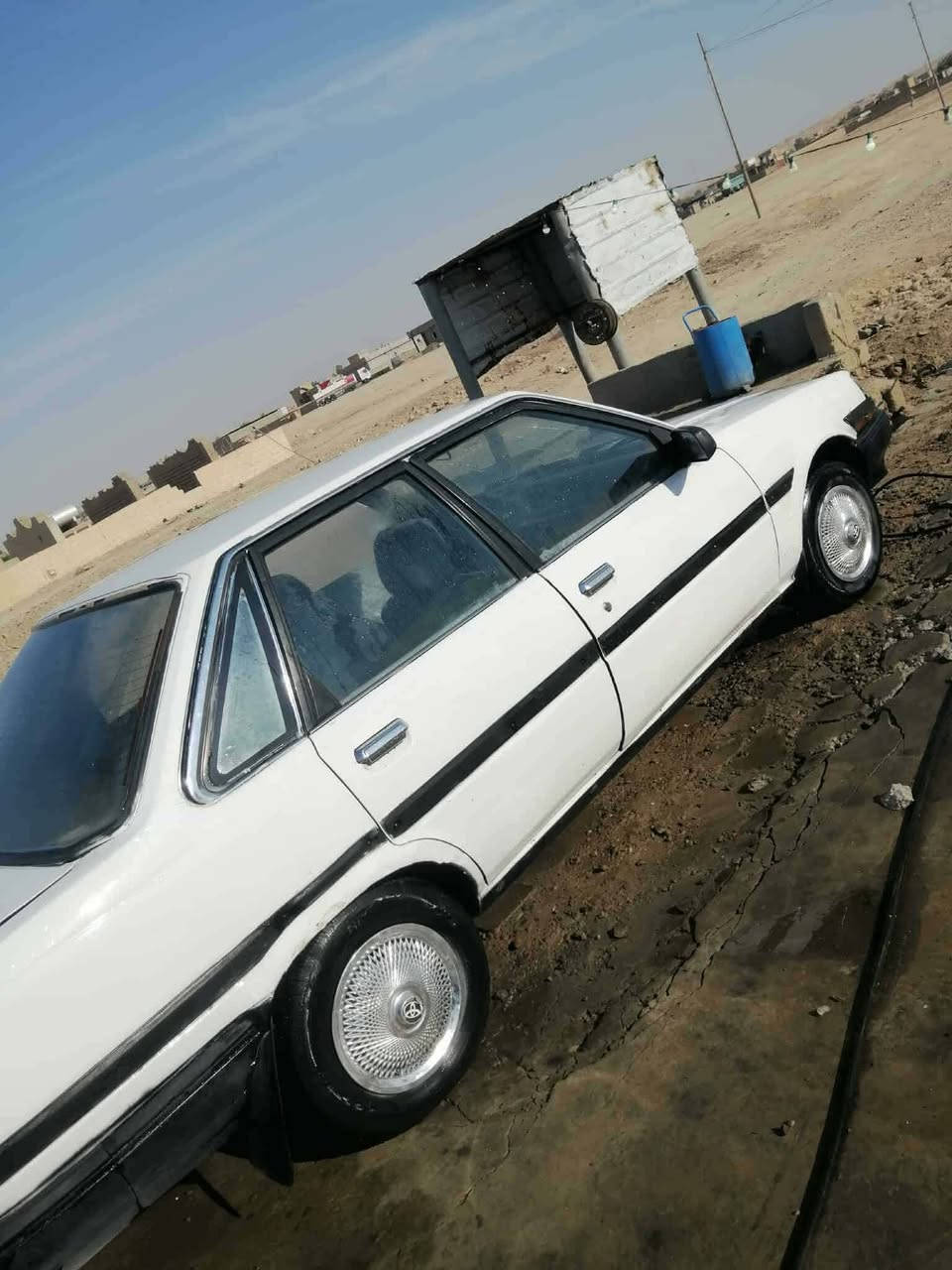 مكلف بالنشر . 

كرونا موديل ٨٤ رقم نينوى ألماني شرط التحويل  محرك شرط وكير يفلت ع الثاني لازم تبقة لازمة لما تبدل ثالث كهربائياتها كلها شغالة  تواير جدد تبريد شغال بس تربط الكبريسر  قطاره بلبانزين ترايك بصرة السعر 27 وبيها مجال قليل ويرهم مراوس حسب القناعة . متواجد ع الواتساب
*********** . مكاني قضاء الشرقاط
