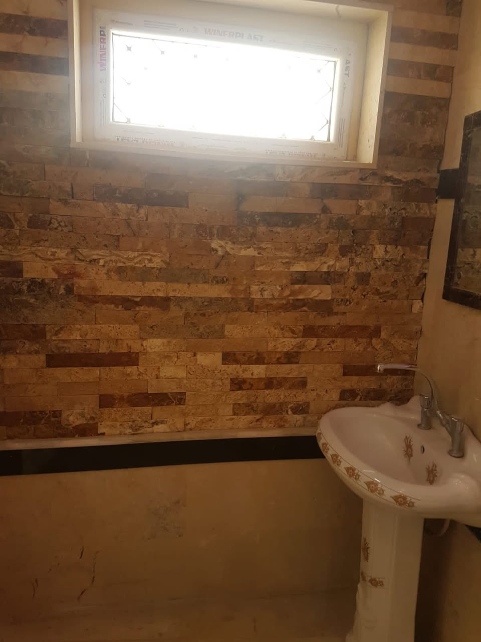 بيت للبيع – طابو صرف

📍 الموقع: حي رمضان، خلف زهير عوينات للستائر

📐 المساحة: 79 متر

🛣 عرض الشارع: 7 متر

📄 الملكية: طابو صرف

💰 السعر: 235 مليون دينار (قابل للتفاوض)

📞 للاستفسار والاتصال:

حسين – ***********
