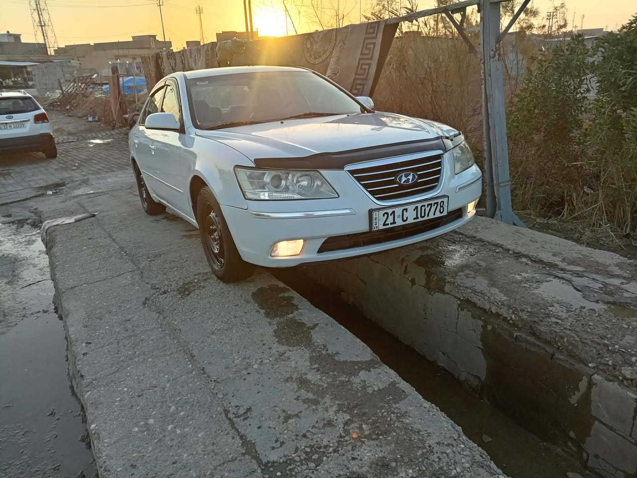 سوناتا 2010 سياره ليبل واحد بدون حادث سنويه ل28 باسمي بيه ماكنات صبغ اثر تكشير ***********
