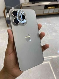 ايفون 15 برو ماكس • ٢٥٦ • بطارية ٨٩