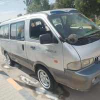 سياحي • ٢٠٠٤ • النجف