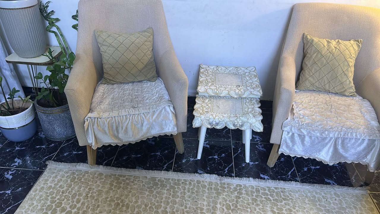 للبيع
للبيع قنفة نظيفة ✨
قنفة بحالة ممتازة، مريحة ومرتبة، استخدامها خفيف

للبيع غرفة نوم كاملة ✨
غرفة نوم نظيفة جداً وبحالة ممتازة، استخدام قليل ومرتبة.

🛏️ تحتوي على: سرير + دولاب 
🎨 اللون: (اوف وايت)

💰 السعر: (الغرفة ٨٠٠
القنفة ٥٠٠)

📍 الموقع: (بغداد -حي الجهاد)
📞 للتواصل: خاص

سعر مناسب وقابل للنقاش للجادين


**إذا كنت صاحب هذا الإعلان وتريد حذفه لأي سبب، رجاءا أرسل رسالة إلى الدعم الفني**