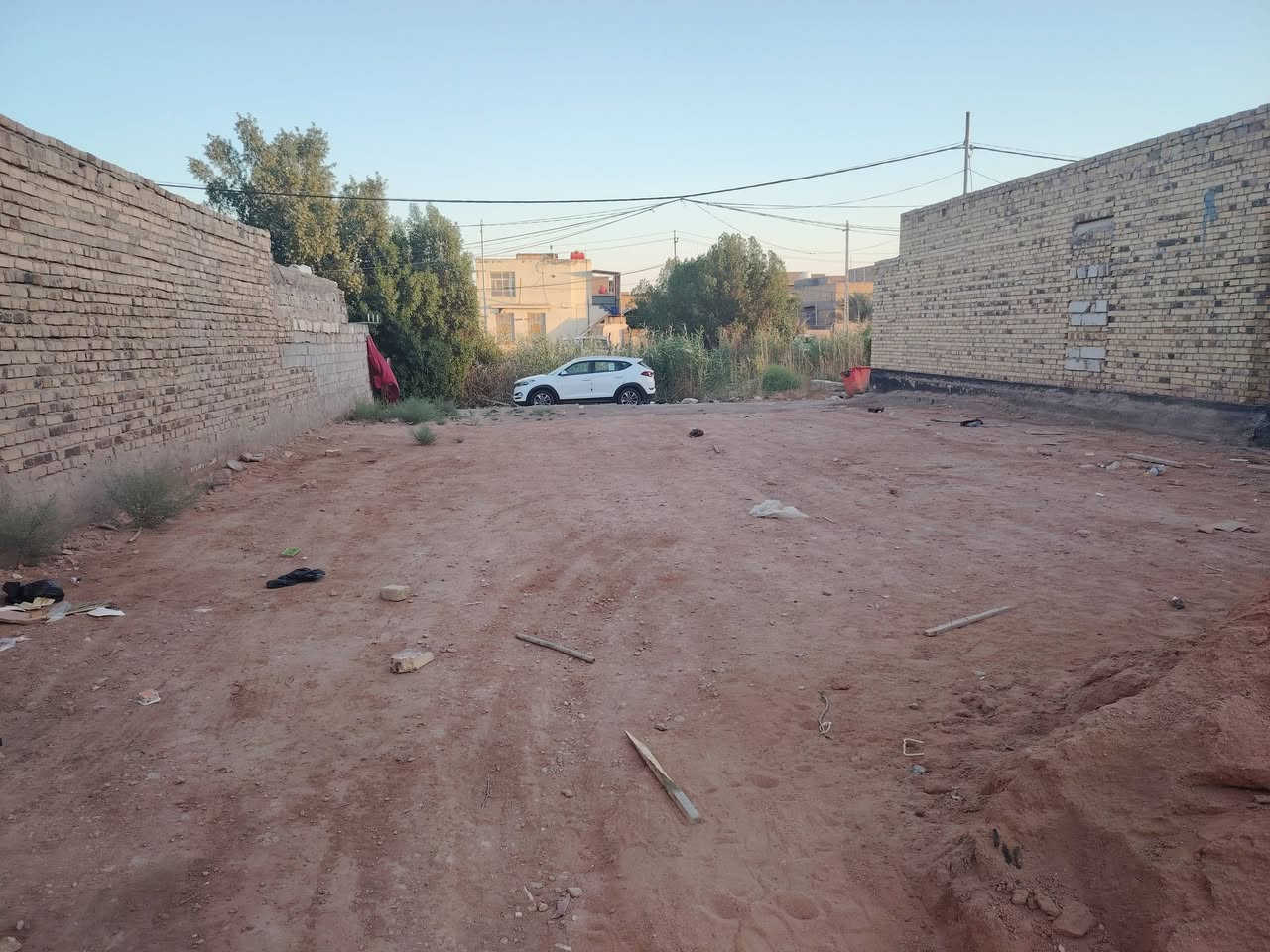عرصه للبيع المساحة 250 متر طابو صرف مقابيل كوفي المشتل عرصه جاهزه للبناء مدفونه سبيس
مداور ثاني يوم
الاتصال على الرقم ***********

