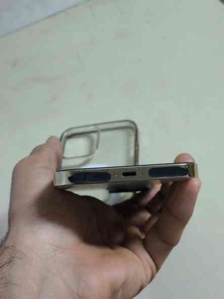 سلام عليكم أيفون 13برو ماكس ذاكره واحد تيرا لون ذهبي البطاريه 92بس بيه حرك مال جداحه بل الشاشه ممأثر علي كلش 
كارتون وشاحنه وكيبل وياه 
موضح ب الصوره للتواصل خاص او ع الرقم *********** المكان قلعة الصالح السعر 750$
