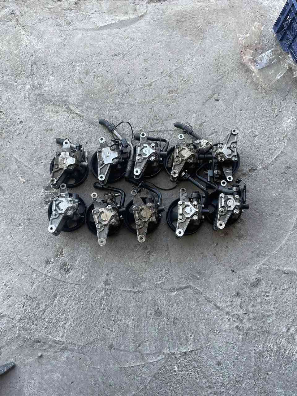 السلام عليكم ادوات فورتي سيراتو شكل القديم من 2009
الى مديل 2013 يوجد توصيل جميع المحافظات 5 الف 
رقم الهاتف *********** اي شي تحتاجون بخدمتكم اخوكم محمد الفريجي موقعنا بغداد ساحة مضفر
