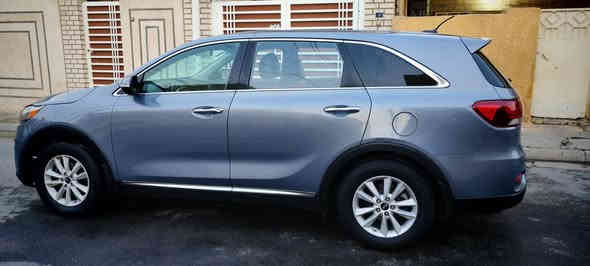 السلام عليكم سورنتو 2020 محرك ٢٤٠٠ .٤ سلندر رقم بغداد محرك كير مكفولات ٧ راكب  قطعتين تبريد ماشيه ٨٨ الف
حادث جانبي باب وجاملغ حادث وبنيد وباب توحيد لون  
المواصفات اشرات مري .. رادارت جميع جهات . تحكم استرين وانظمه سرعه شاشه كامره .  لد امامي . تو ويل . ٧ راكب السعر خاص  مكانه الامين 
***********
***********
