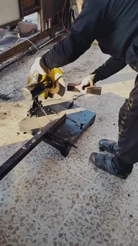 كتر دوار للبيع  دوران يمين 45 درجة  دوران يسار 45 درجة  السعر 225 الف ...